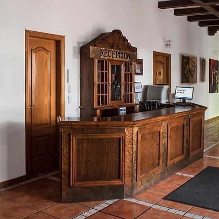 Albenzaire Hotel Asador Фуэнсанта Экстерьер фото