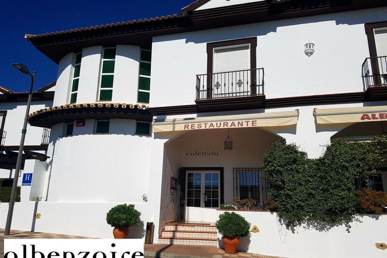 Albenzaire Hotel Asador Фуэнсанта Экстерьер фото