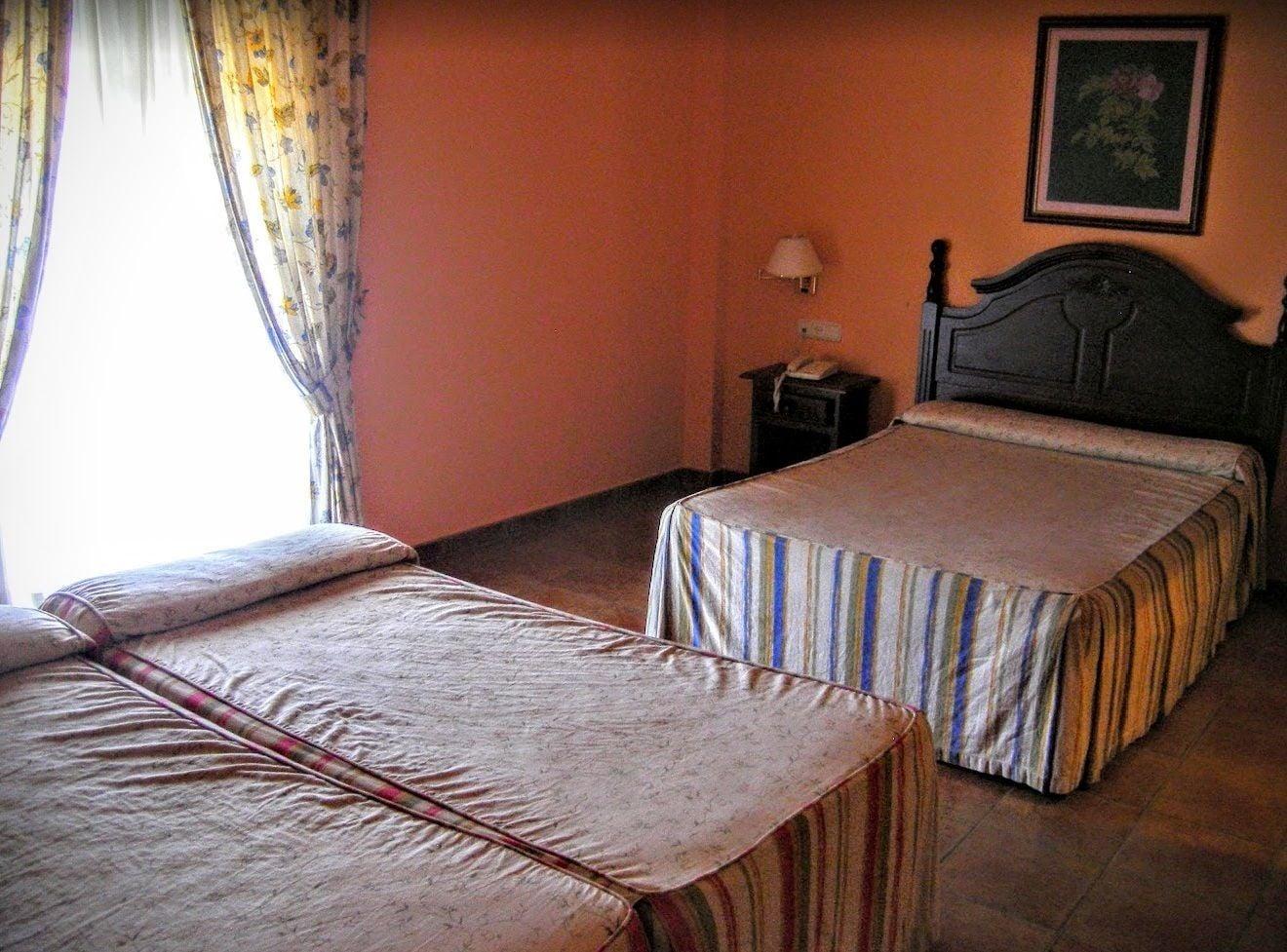 Albenzaire Hotel Asador Фуэнсанта Экстерьер фото