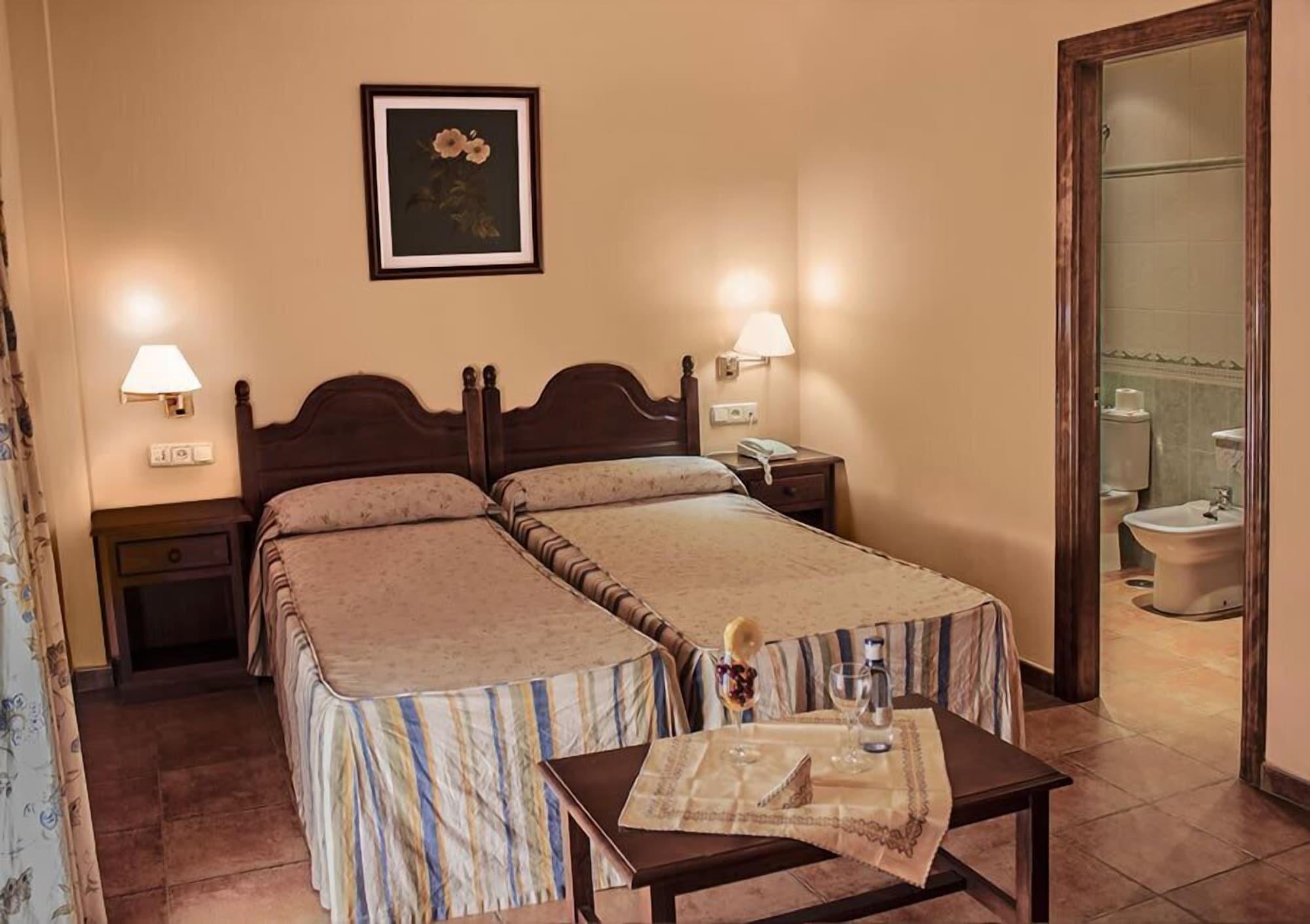 Albenzaire Hotel Asador Фуэнсанта Экстерьер фото
