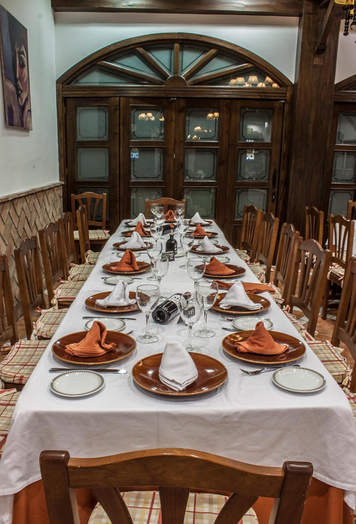 Albenzaire Hotel Asador Фуэнсанта Экстерьер фото