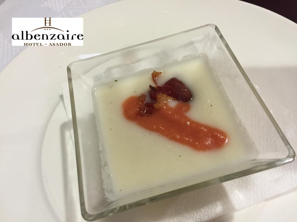 Albenzaire Hotel Asador Фуэнсанта Экстерьер фото